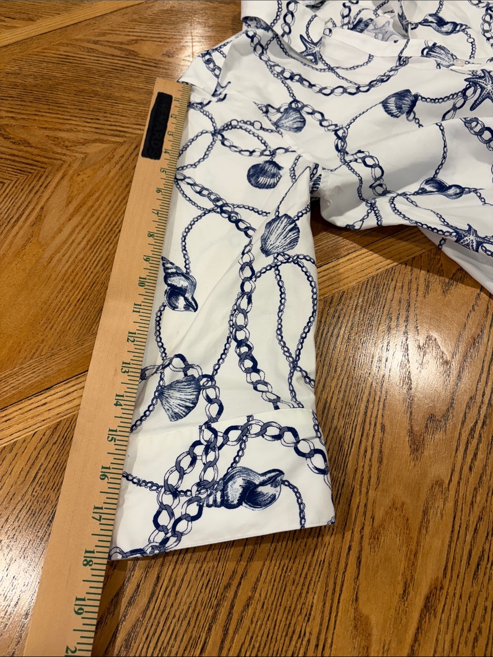 Chico's No Iron Seashell Tie-Front Top Nautical Blue White Blouse Size 2 Large - Picture 10 of 12